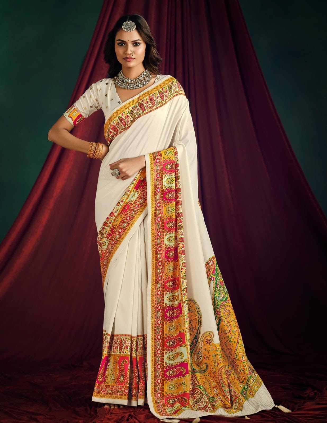 Navata White