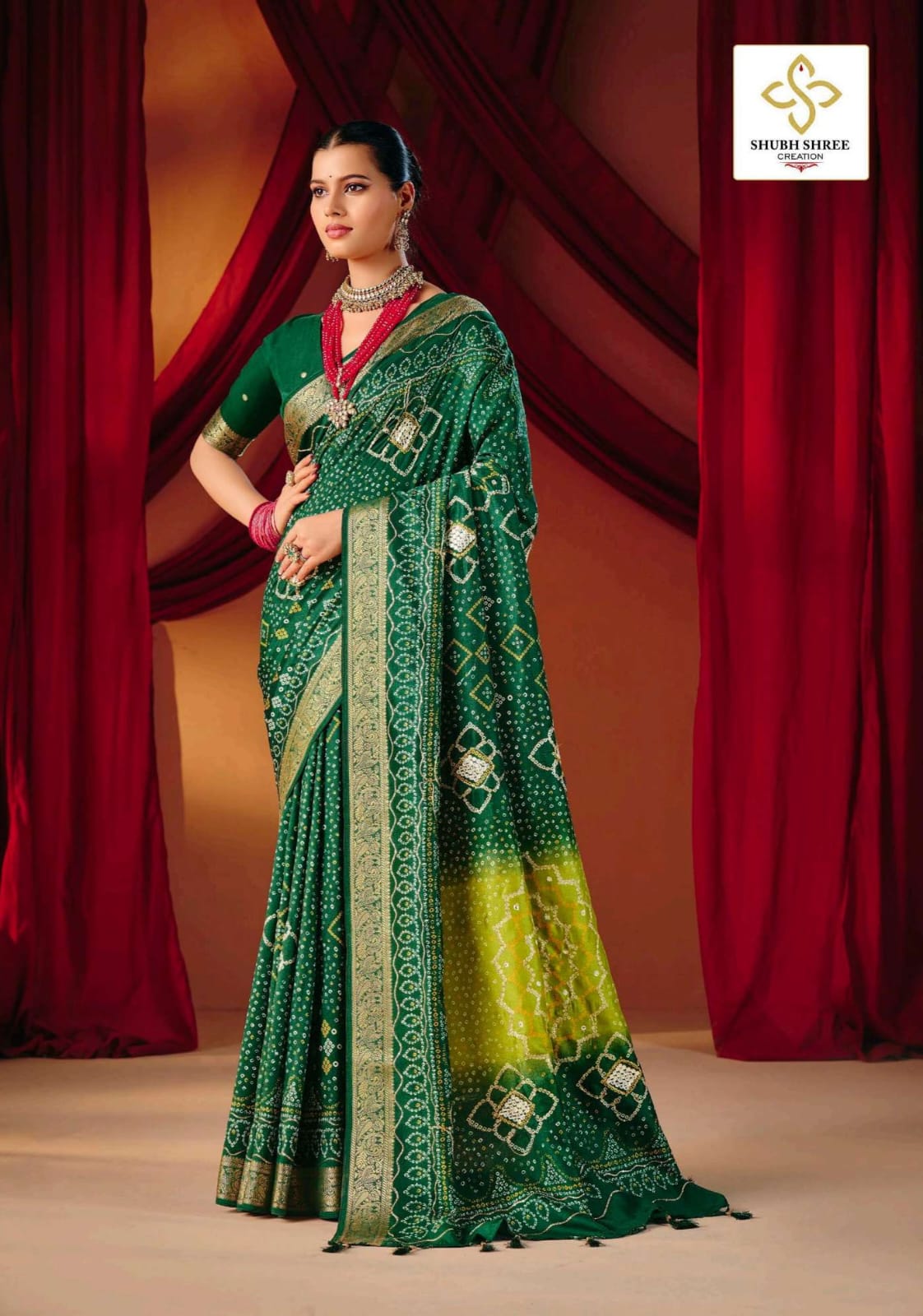 Green-Parrot Gotapatti Bandhani
